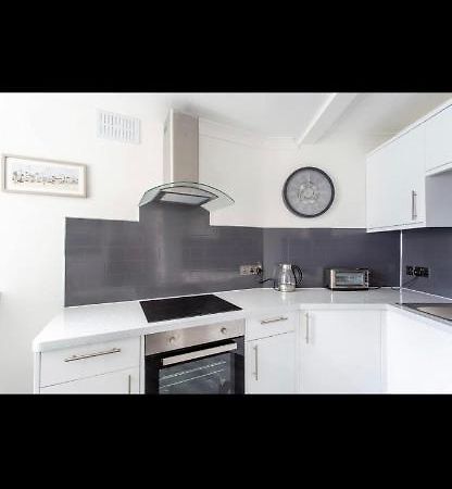 Driftwood Luxury Apartment Λάιμ Ρέγκις Εξωτερικό φωτογραφία
