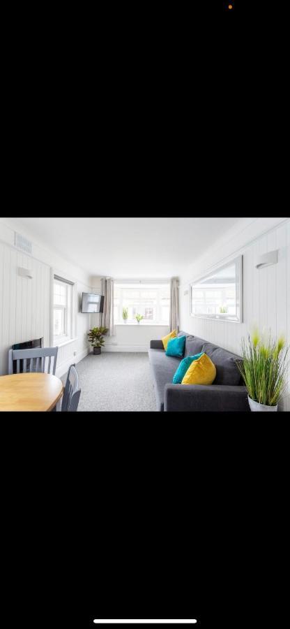 Driftwood Luxury Apartment Λάιμ Ρέγκις Εξωτερικό φωτογραφία
